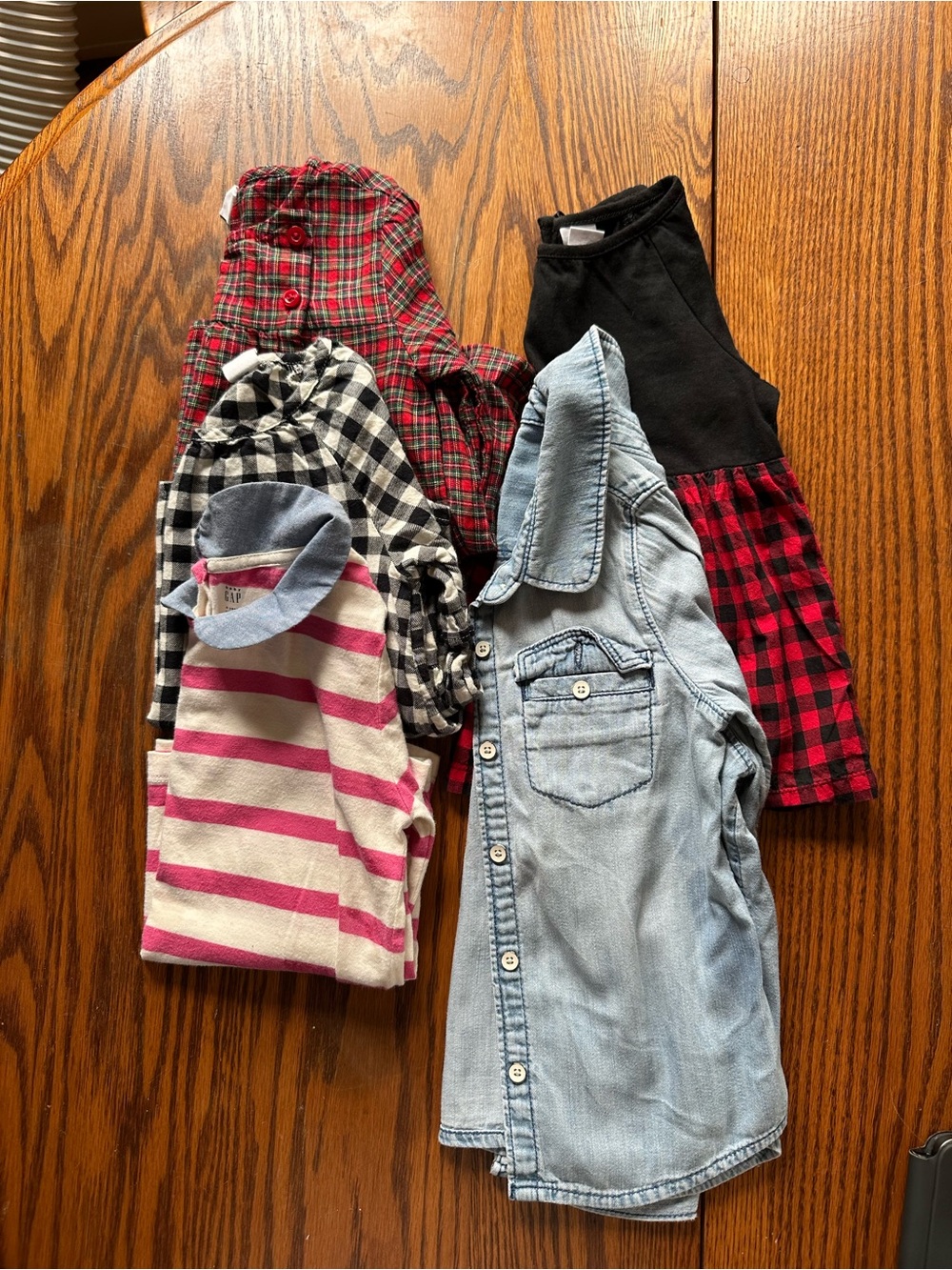 Girls Baby Gap 4T *Bundle*  :: 5x Tops